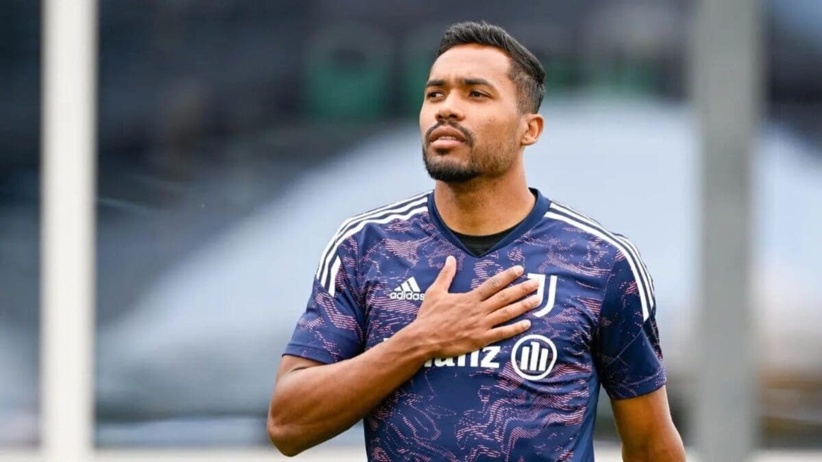 Alex Sandro Rejeita O Flamengo Para Atuar Em Clube Fora Da Libertadores