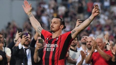 Zlatan Ibrahimovic pelo Milan