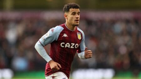 Philippe Coutinho pelo Aston Villa