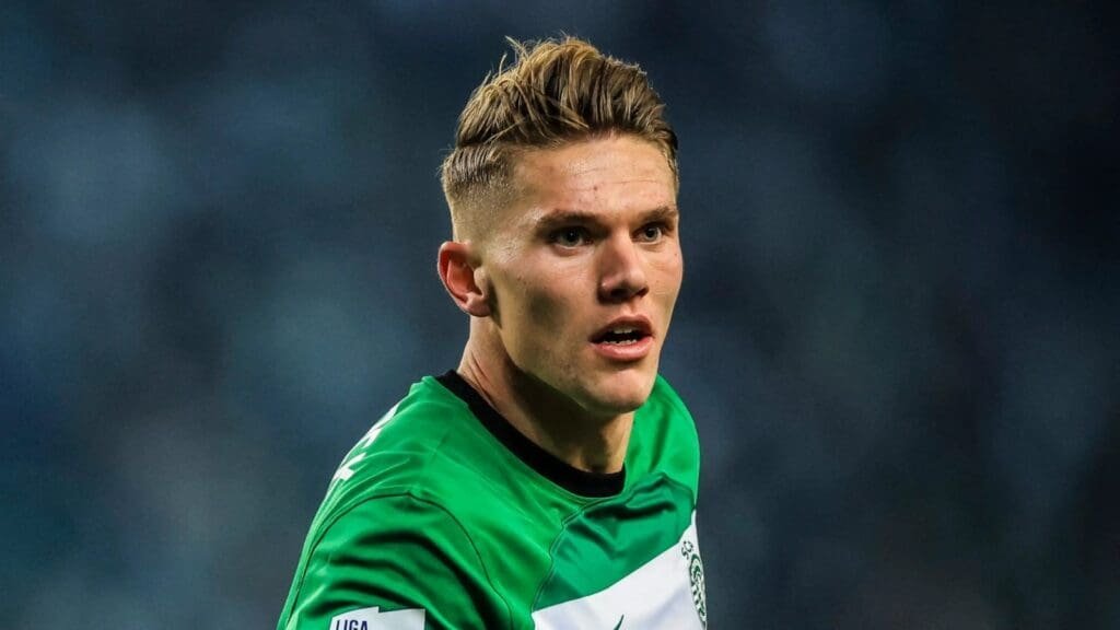 Viktor Gyokeres em campo pelo Sporting de Portugal