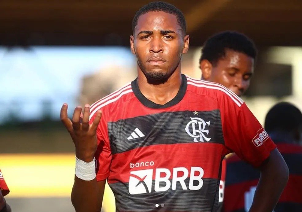 Lorran em campo pelo Flamengo - Foto: Divulgação: Gilvan de Souza / Flamengo