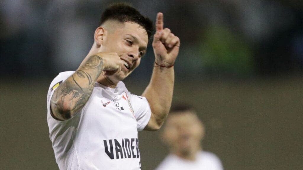 Rodrigo Garro vira alvo de clubes da Argentina e pode deixar o Corinthians