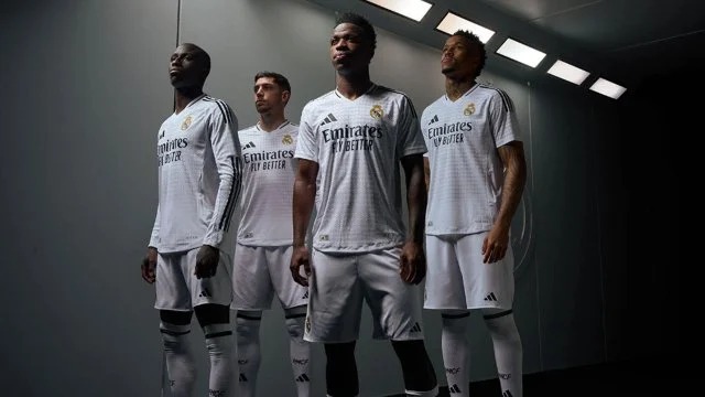 Elenco do Real Madrid para novo uniforme do clube