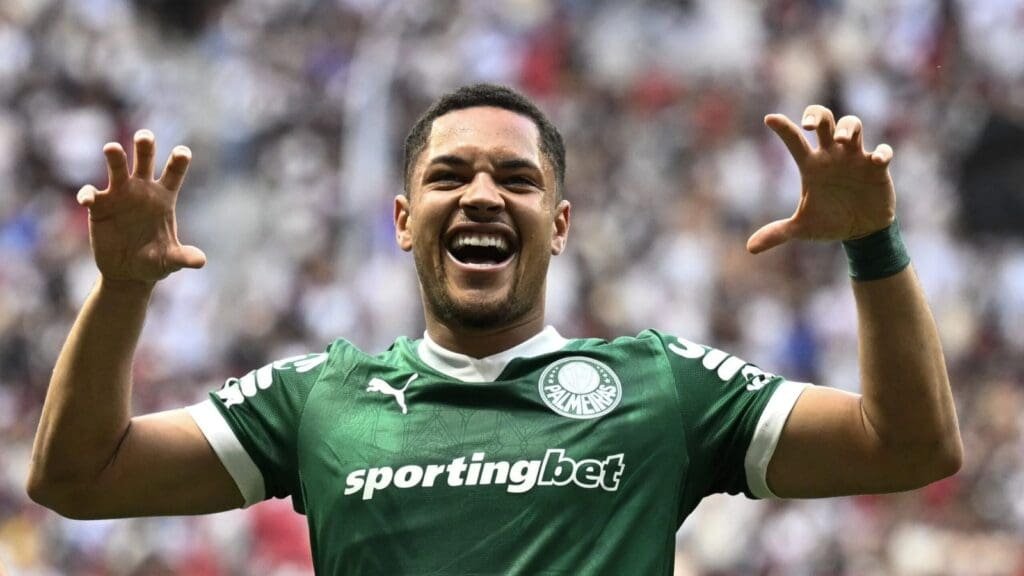 Europa já avisa sobre o retorno de Vitor Roque em 2026